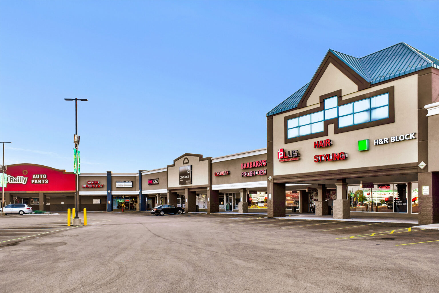 PHOTO GALLERY Addison Green Meadows Shopping Center